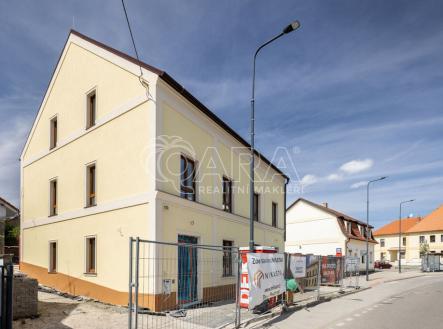 Prodej - dům/vila, 310 m²