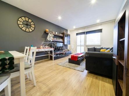 Pronájem bytu, 2+1, 63 m²