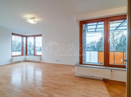 Pronájem bytu, 3+kk, 70 m²
