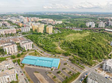 Prodej - pozemek pro komerční výstavbu, 12 423 m²