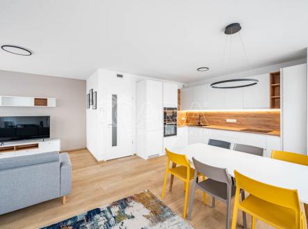 Pronájem bytu, 4+kk, 107 m² obrázek