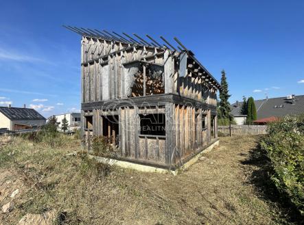 Prodej - pozemek pro bydlení, 266 m²