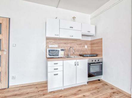 Pronájem bytu, 1+kk, 32 m²