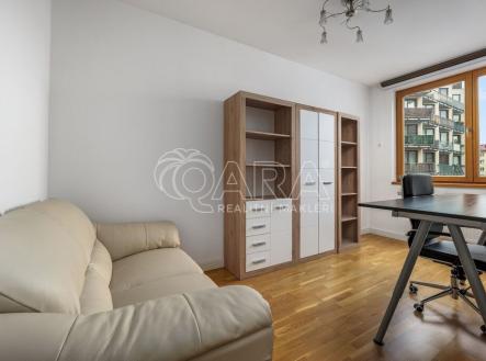 Pronájem bytu, 3+kk, 60 m²