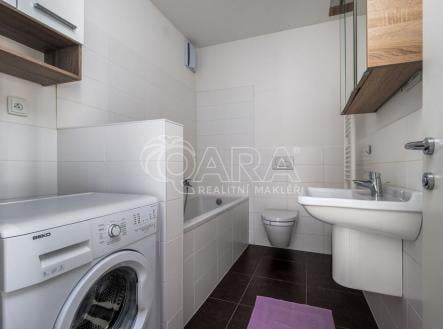 Pronájem bytu, 3+kk, 60 m²