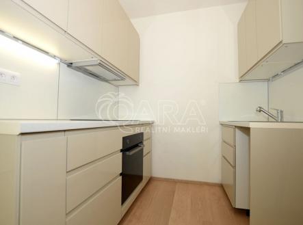 Pronájem bytu, 2+kk, 48 m²