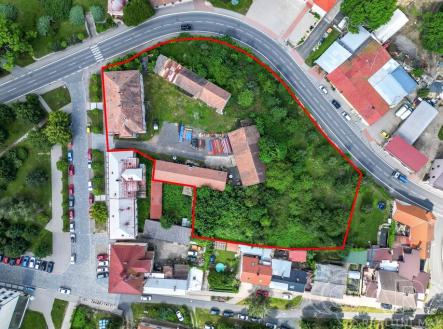 Prodej domu/vily, 1 400 m²