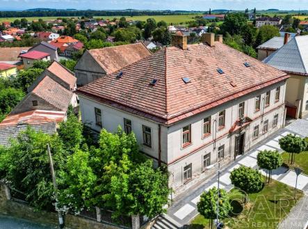 Prodej domu/vily, 1 400 m²