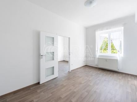 Pronájem bytu, 2+kk, 35 m²