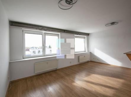 Prodej bytu, 3+kk, 70 m² obrázek