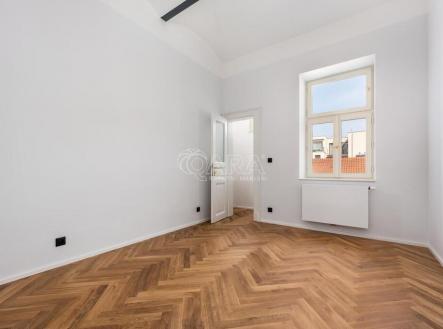 Pronájem bytu, 2+1, 80 m²