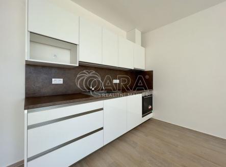 Pronájem bytu, 1+kk, 61 m²