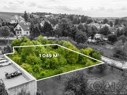 Prodej pozemku pro bydlení, 1 049 m²