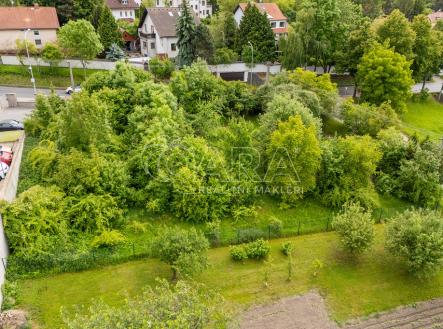 Prodej pozemku pro bydlení, 1 049 m²