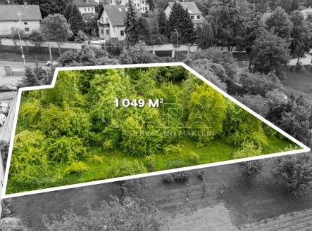 Prodej pozemku pro bydlení, 1 049 m²