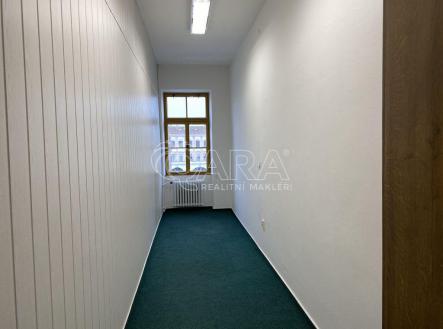 Pronájem - kanceláře, 28 m²