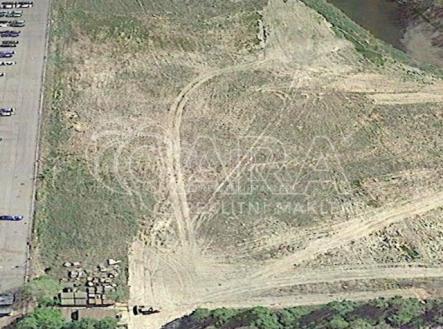 Prodej pozemku pro komerční výstavbu, 32 000 m²