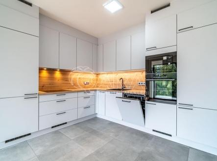 Pronájem bytu, 2+kk, 55 m²