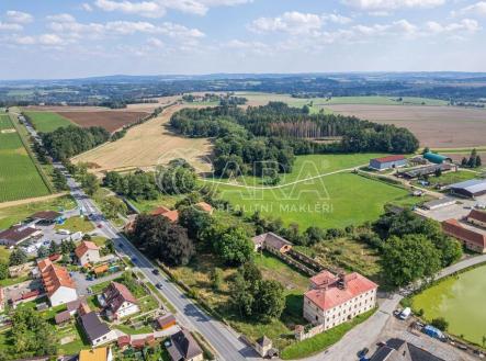 Prodej - historický objekt, 17 504 m²