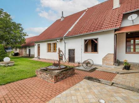 Prodej - dům/vila, 550 m²