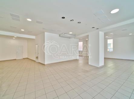 Prodej nájemního domu, 425 m²