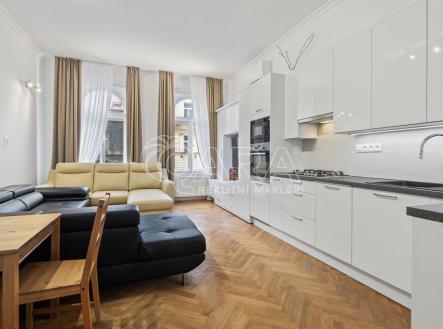 Pronájem bytu, 2+kk, 51 m²