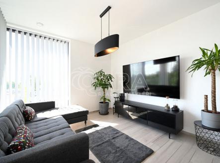 Pronájem bytu, 3+kk, 99 m²