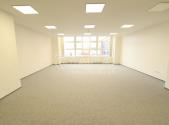 Pronájem kanceláře, 82 m²