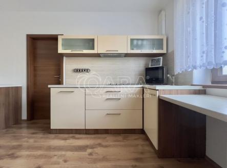 Pronájem bytu, 2+kk, 32 m² obrázek