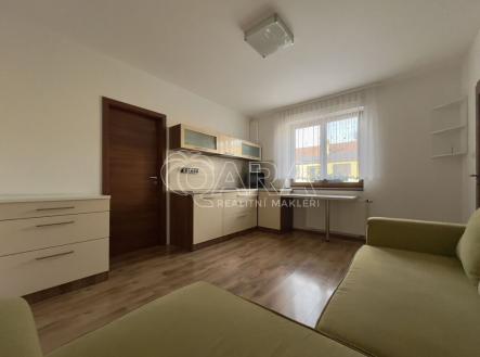 Pronájem bytu, 2+kk, 32 m²