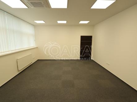 Pronájem kanceláře, 30 m²