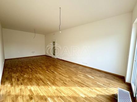 Pronájem bytu, 3+kk, 163 m²