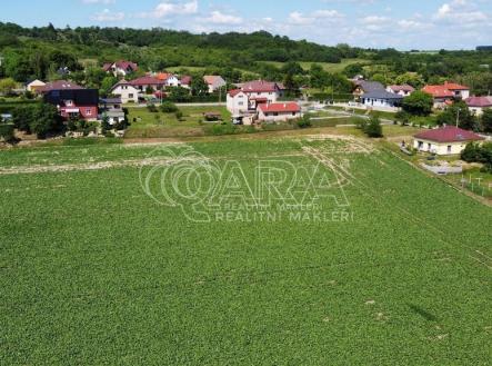 Prodej pozemku pro bydlení, 1 050 m²