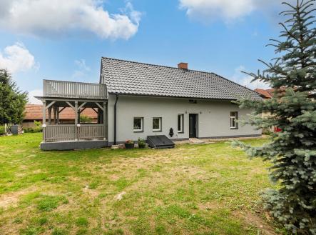 Prodej - dům/vila, 230 m²