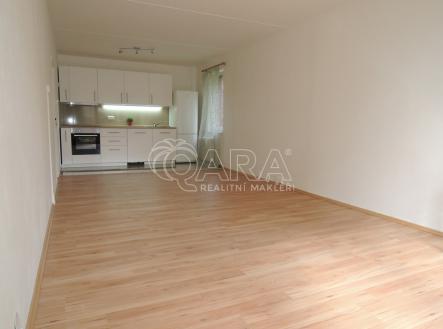 Pronájem bytu, 3+kk, 77 m²