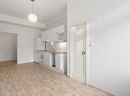 Pronájem bytu, 2+kk, 47 m²