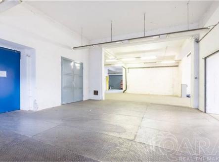 Pronájem skladovací prostor, 4 000 m²