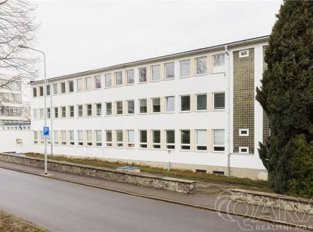 Pronájem kanceláře, 614 m²