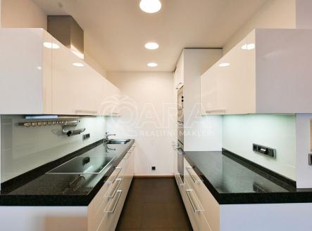 Pronájem bytu, 3+kk, 90 m² obrázek