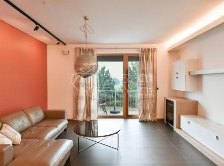 Pronájem bytu, 3+kk, 90 m²