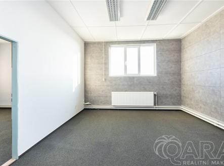 Pronájem - skladovací prostor, 158 m²