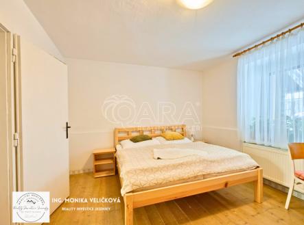 Prodej - hotel, 180 m²