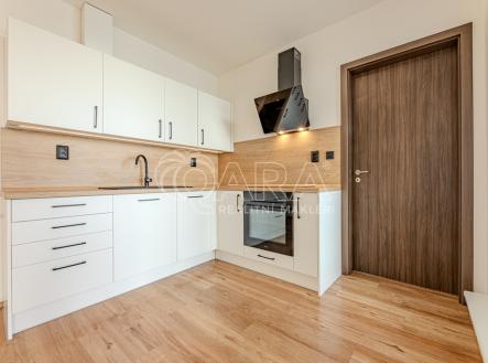 Pronájem bytu, 2+kk, 72 m²