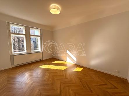 Pronájem bytu, 3+kk, 83 m²