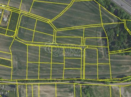 Prodej pozemku pro bydlení, 17 566 m²