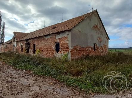 Prodej - pozemek pro komerční výstavbu, 3 435 m²