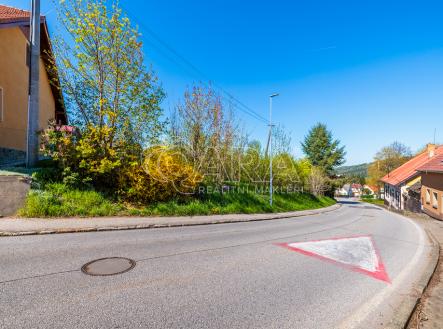 Prodej pozemku pro komerční výstavbu, 1 340 m²