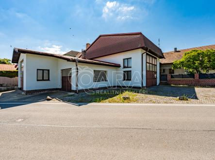 Prodej - dům/vila, 230 m²