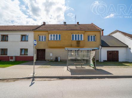 Prodej - obchodní prostor, 220 m²