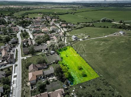 Prodej pozemku pro bydlení, 3 164 m²